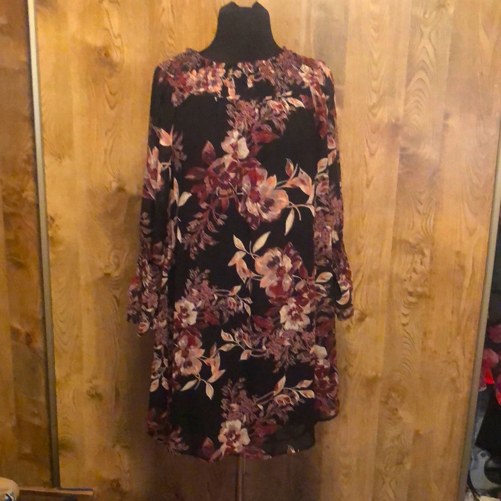 New OTS Smocked NK/Cuff Dress from M. Fredric Size Large